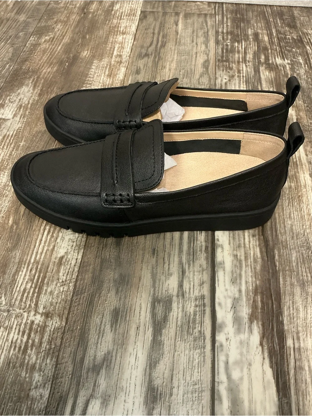 Vionic Women’s Black Leather Penny Loafer Slip-On Size 8.5 - Picture 9 of 16